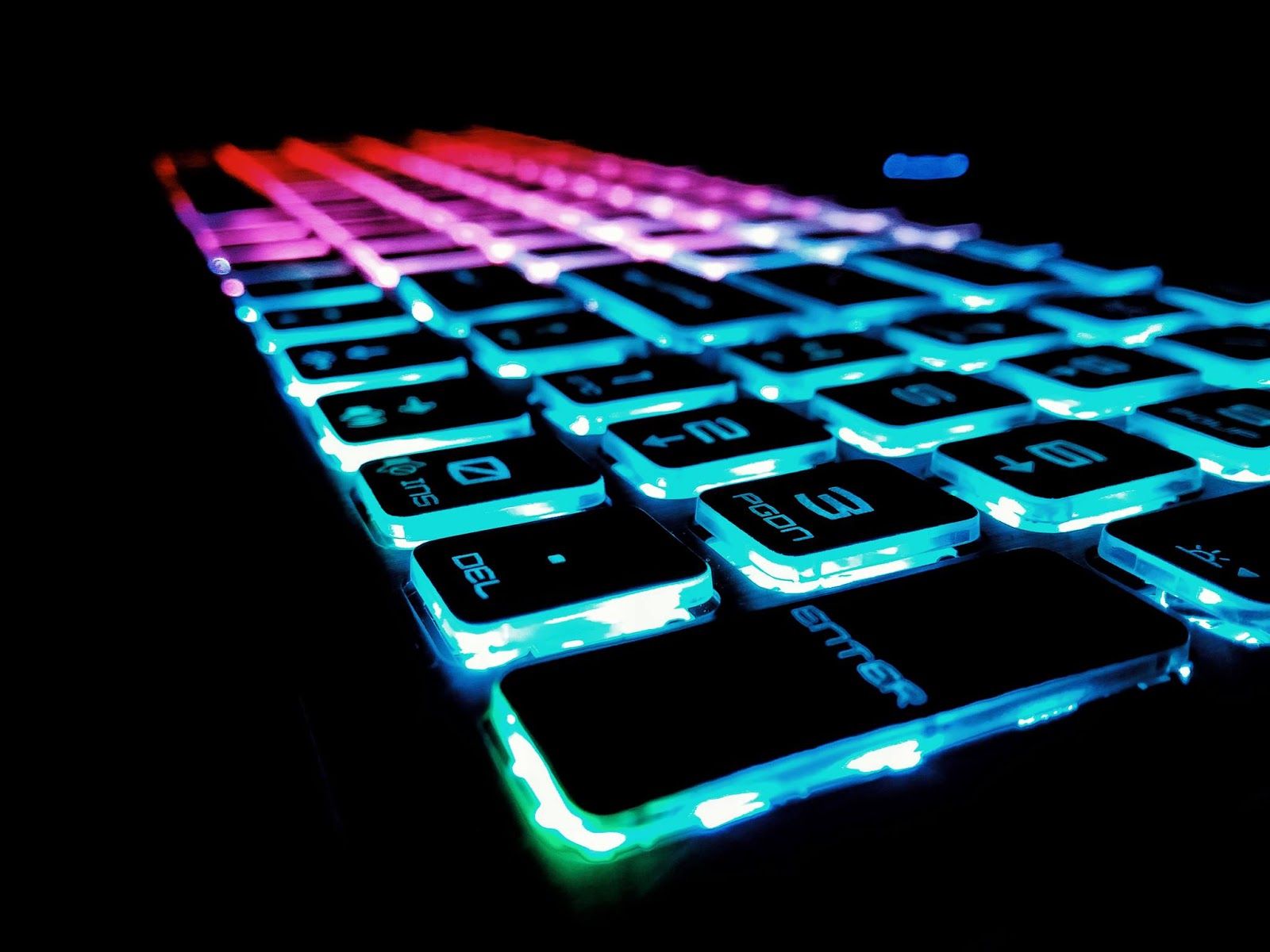 10 tổ hợp phím Windows độc lạ nhưng tiện dụng mà bạn nên thử một lần