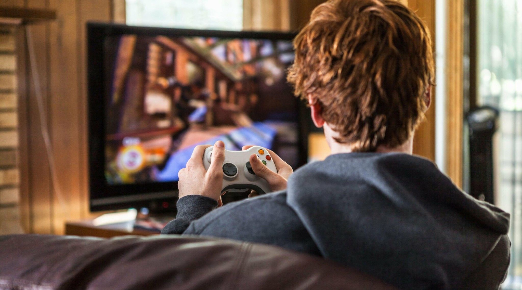 Nếu một ngày làm cha mẹ, bạn có để con được chơi game như ngày xưa mình vẫn muốn?