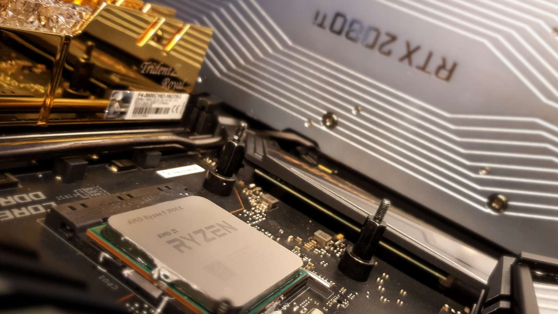 60% người chơi máy tính Châu Âu thích CPU AMD hơn Intel, đa số người dùng CPU AMD thích… GPU Nvidia