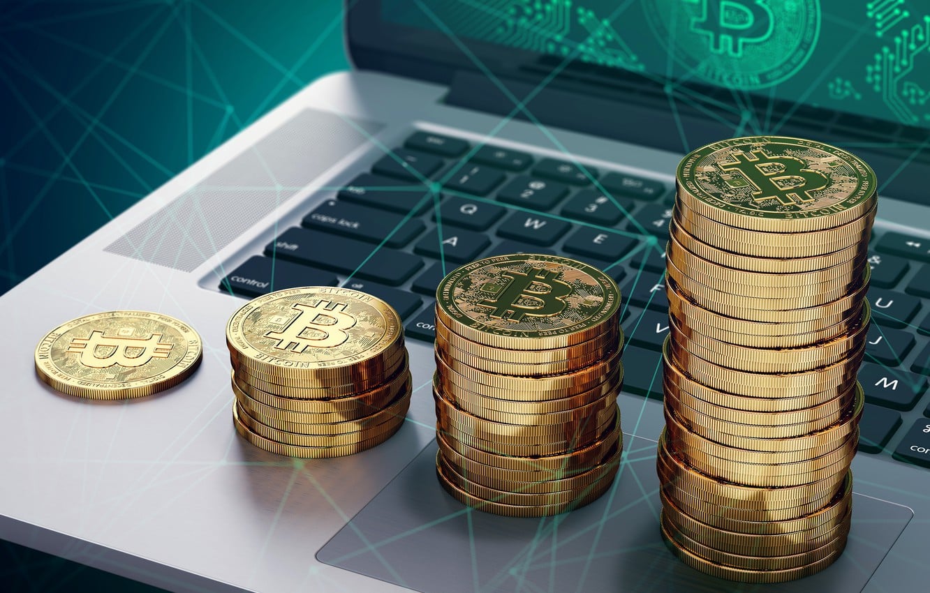 Cặp đôi người Ý bị bắt vì cài phần mềm đào coin vào laptop ở cửa hàng
