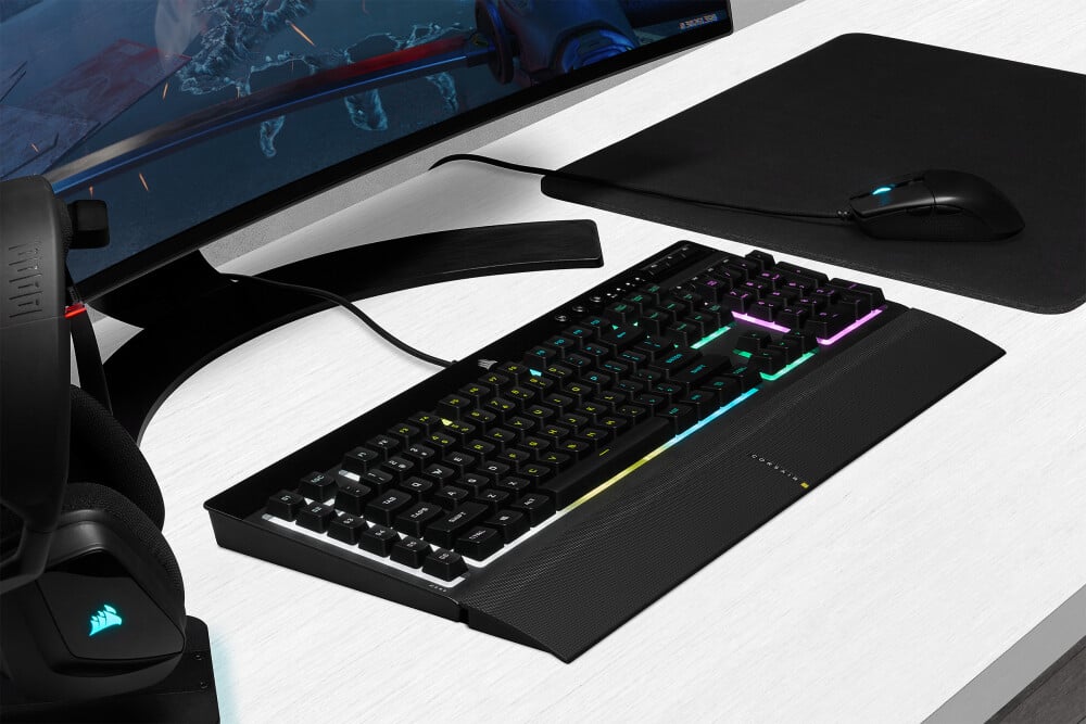 Corsair trình làng bàn phím giả cơ trang bị LED RGB, 6 phím macro, chống nước IP42, giá từ 50 đô