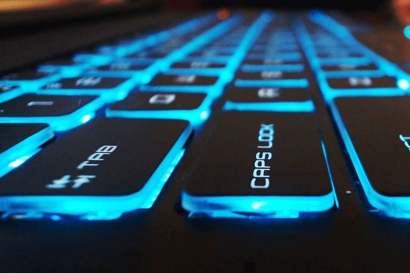 Backlit keyboard là gì? có bao nhiêu loại backlist keyboard