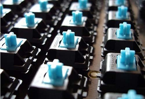 So sánh bàn phím giả cơ và bàn phím cơ? Có nên mua bàn phím cơ không?