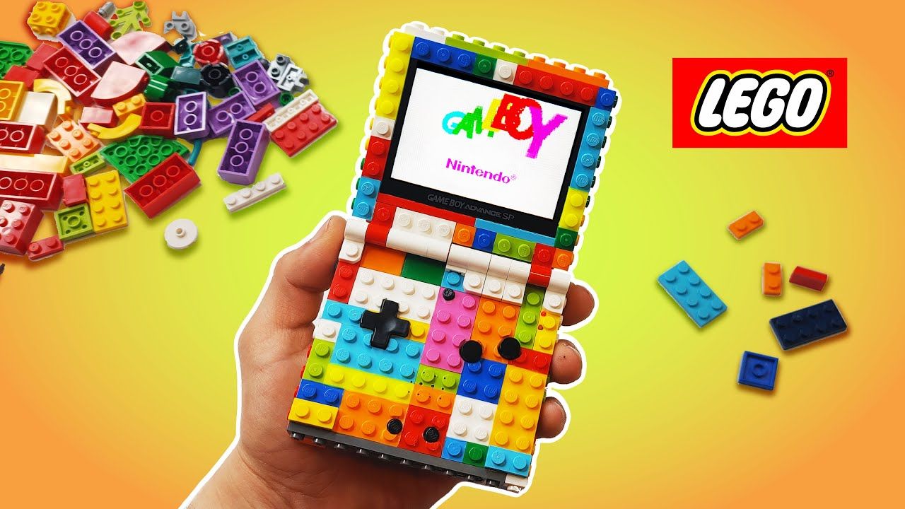 Khéo tay hay mò, YouTuber chế “skin” cho Game Boy Advance SP bằng LEGO