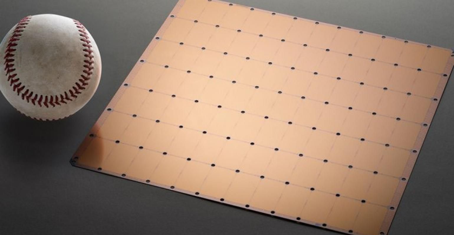 Cerebras trình làng con chip bự nhất thế giới: 400.000 nhân, 1,2 ngàn tỉ bóng bán dẫn, ngốn 15kW điện