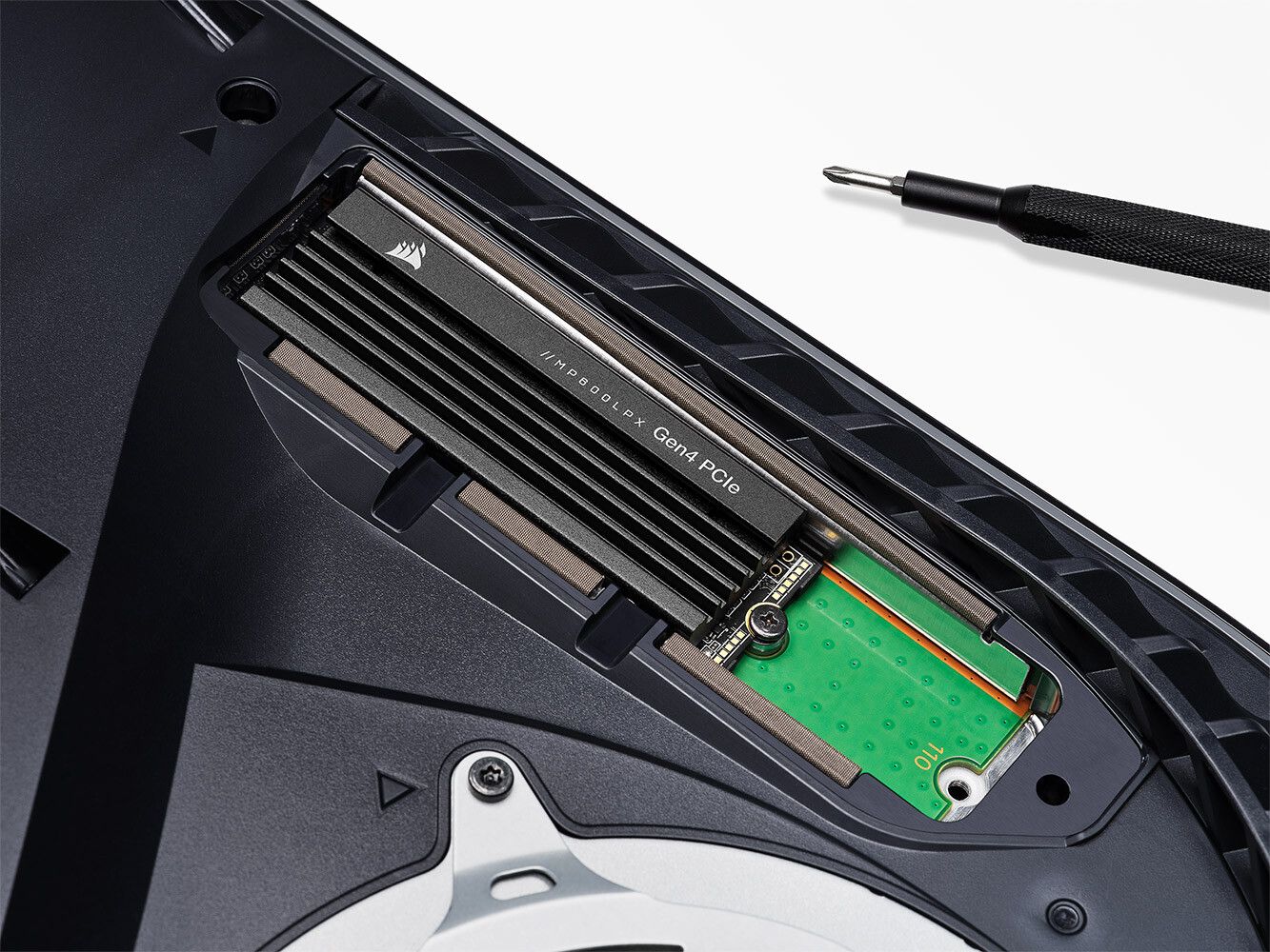 Corsair ra mắt SSD MP600 PRO LPX giúp PS5 load game đã nhanh nay càng thêm nhanh