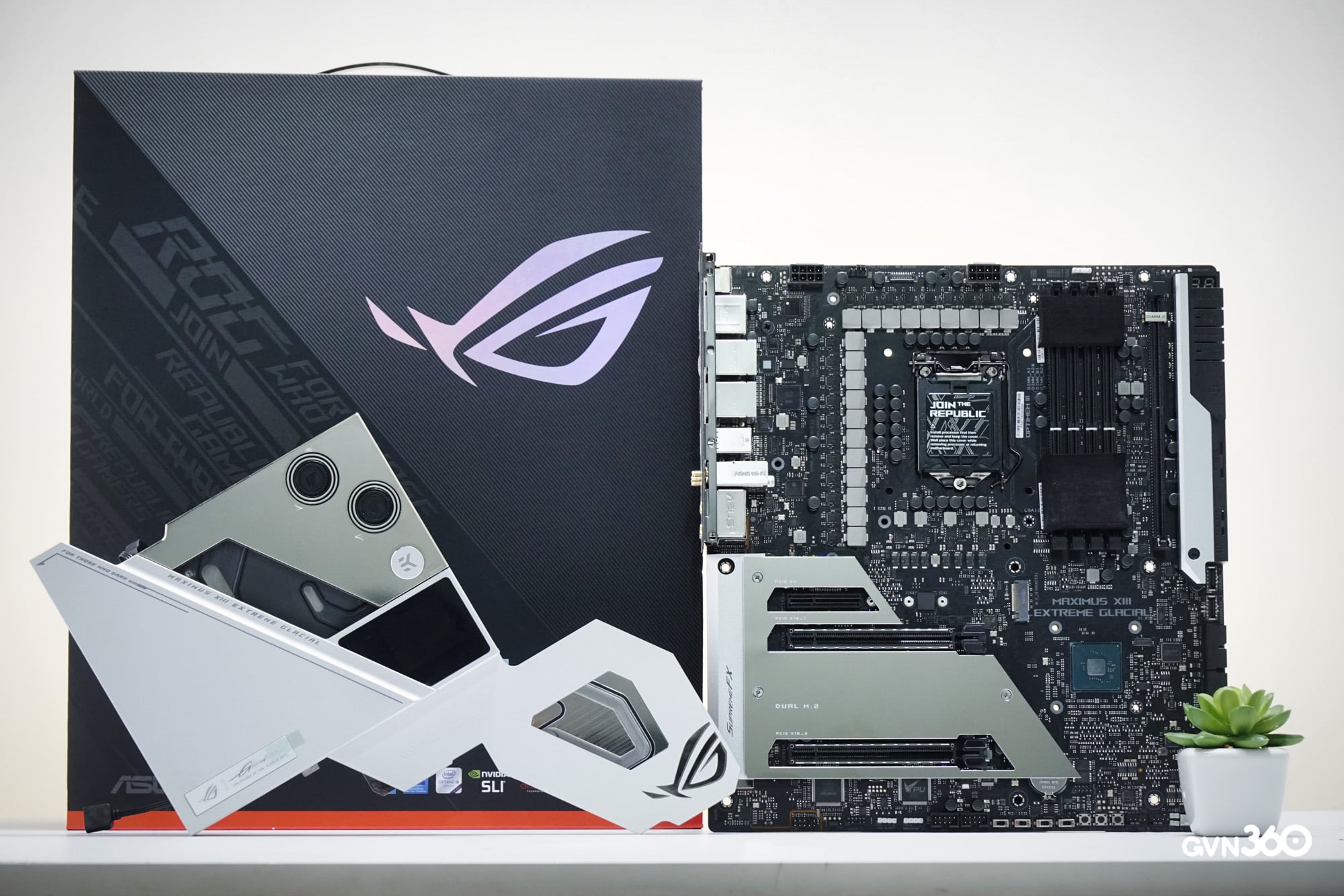 Trên tay bo mạch chủ ASUS ROG Z590 Maximus XIII Extreme Glacial: Kết tinh công nghệ đỉnh cao, đắt xắt ra.. nước