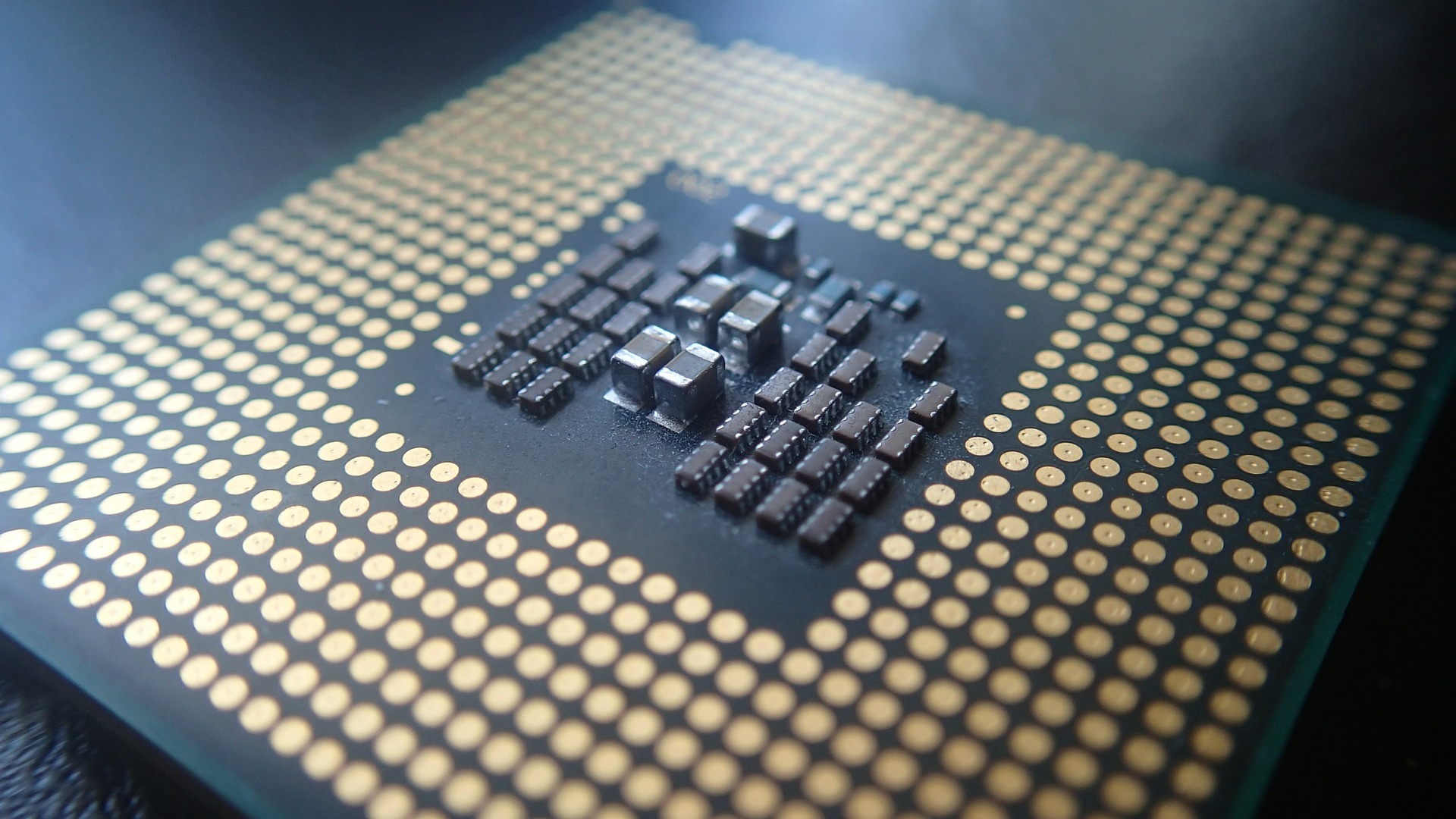 Biết nhiều game thủ vẫn thắc mắc CPU hoạt động ra sao, Intel làm hẳn loạt video giải thích cặn kẽ