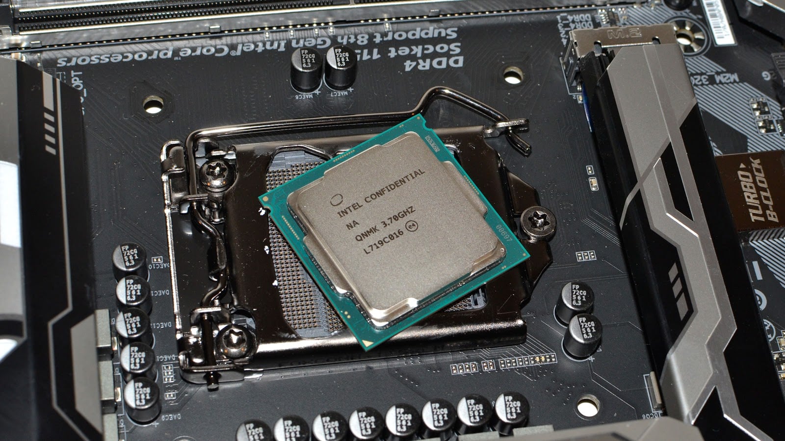 Hướng dẫn kiểm tra tình trạng sức khỏe cho CPU Intel bằng công cụ chính chủ