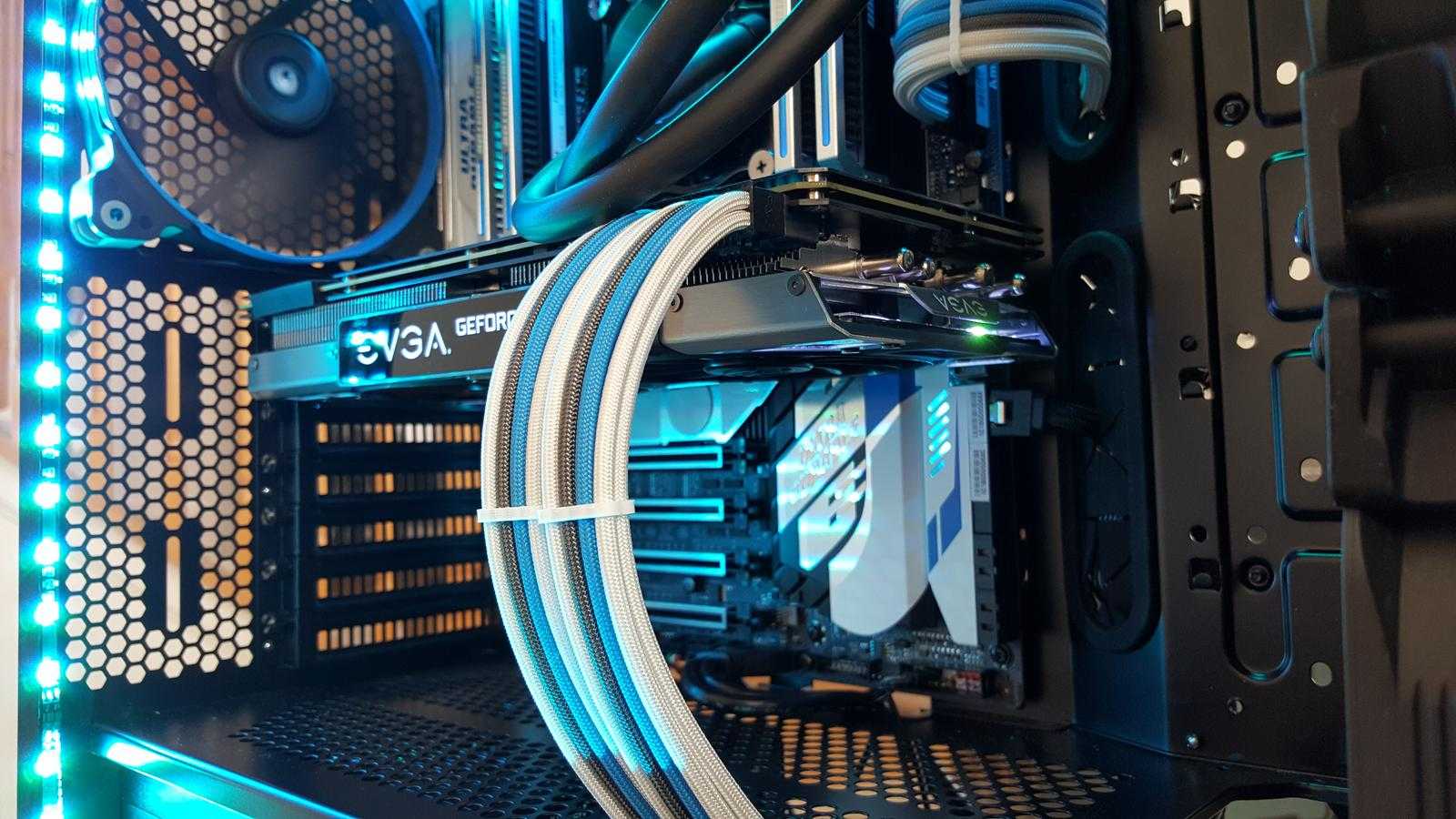 Hướng dẫn build cấu hình PC chơi game cho sinh viên