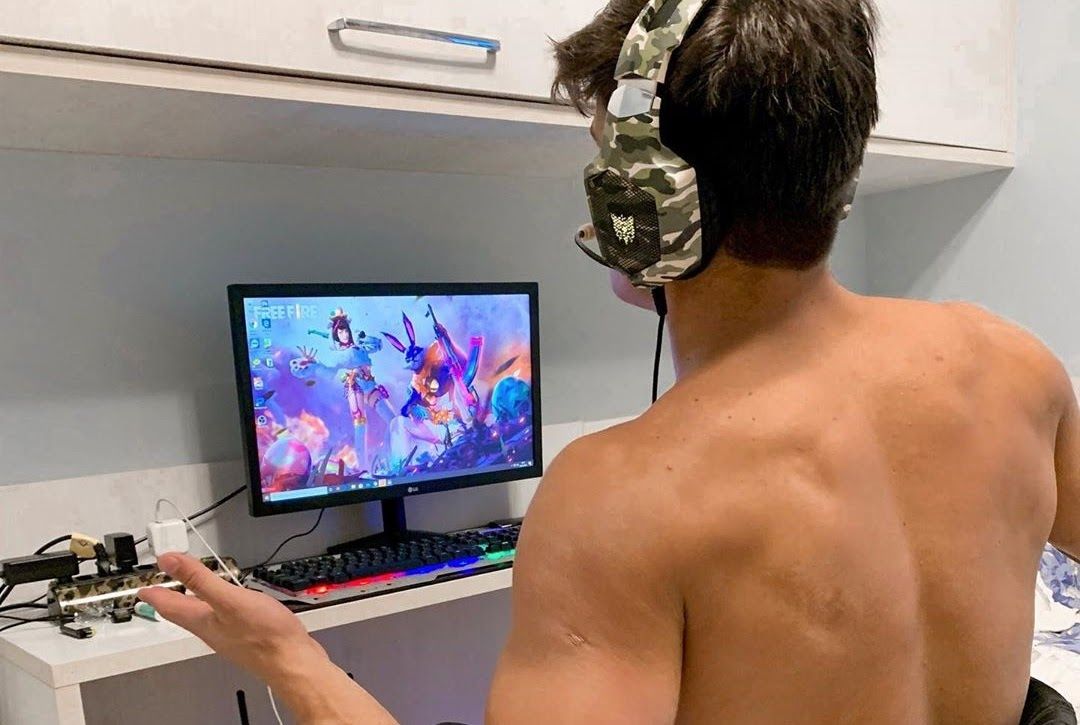 Game thủ Free Fire 22 tuổi chinh phục thành công mẹ của siêu sao bóng đá Neymar