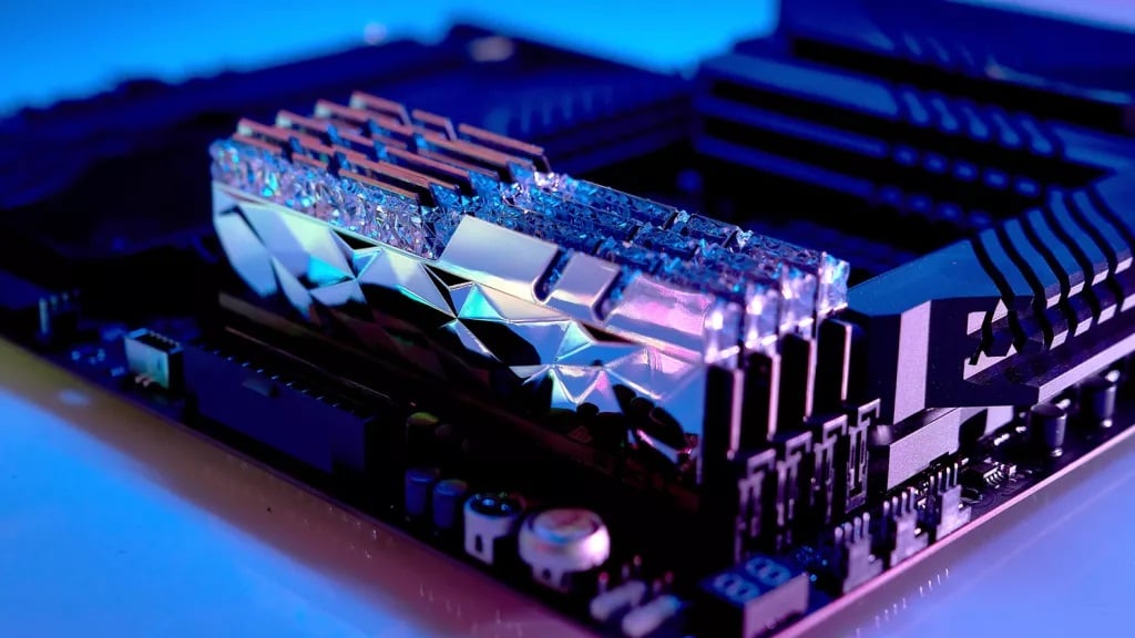 G.Skill ra mắt 2 phiên bản RAM Trident Z Royal Elite sang chảnh cùng xung nhịp 4000 MHz với độ trễ cực thấp