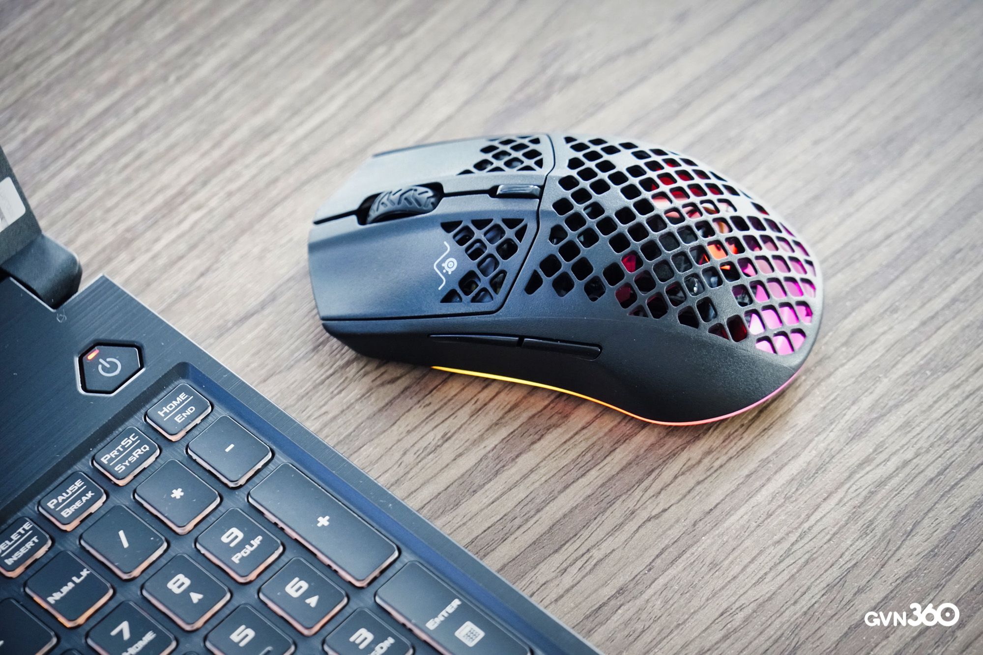 Trải nghiệm chuột gaming Steelseries Aerox 3 Wireless - Siêu thoáng, siêu nhẹ và kết nối không dây