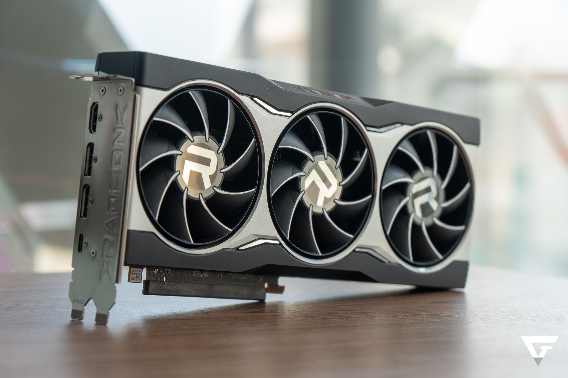 Hướng dẫn thay đổi tần số quét màn hình cho PC sử dụng GPU AMD