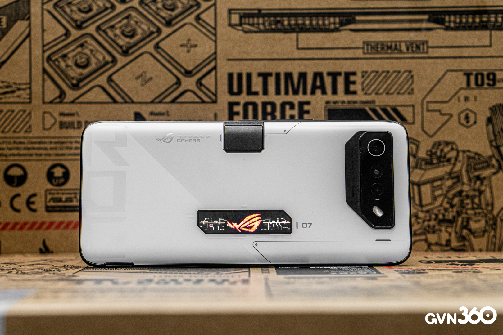 ASUS ROG giới thiệu dòng ROG Phone 7, mang tới làn gió mới cho cộng đồng game thủ mobile