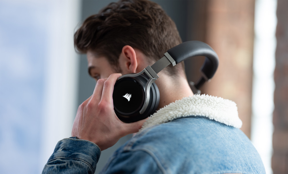Corsair trình làng tai nghe gaming cao cấp VIRTUOSO RGB Wireless