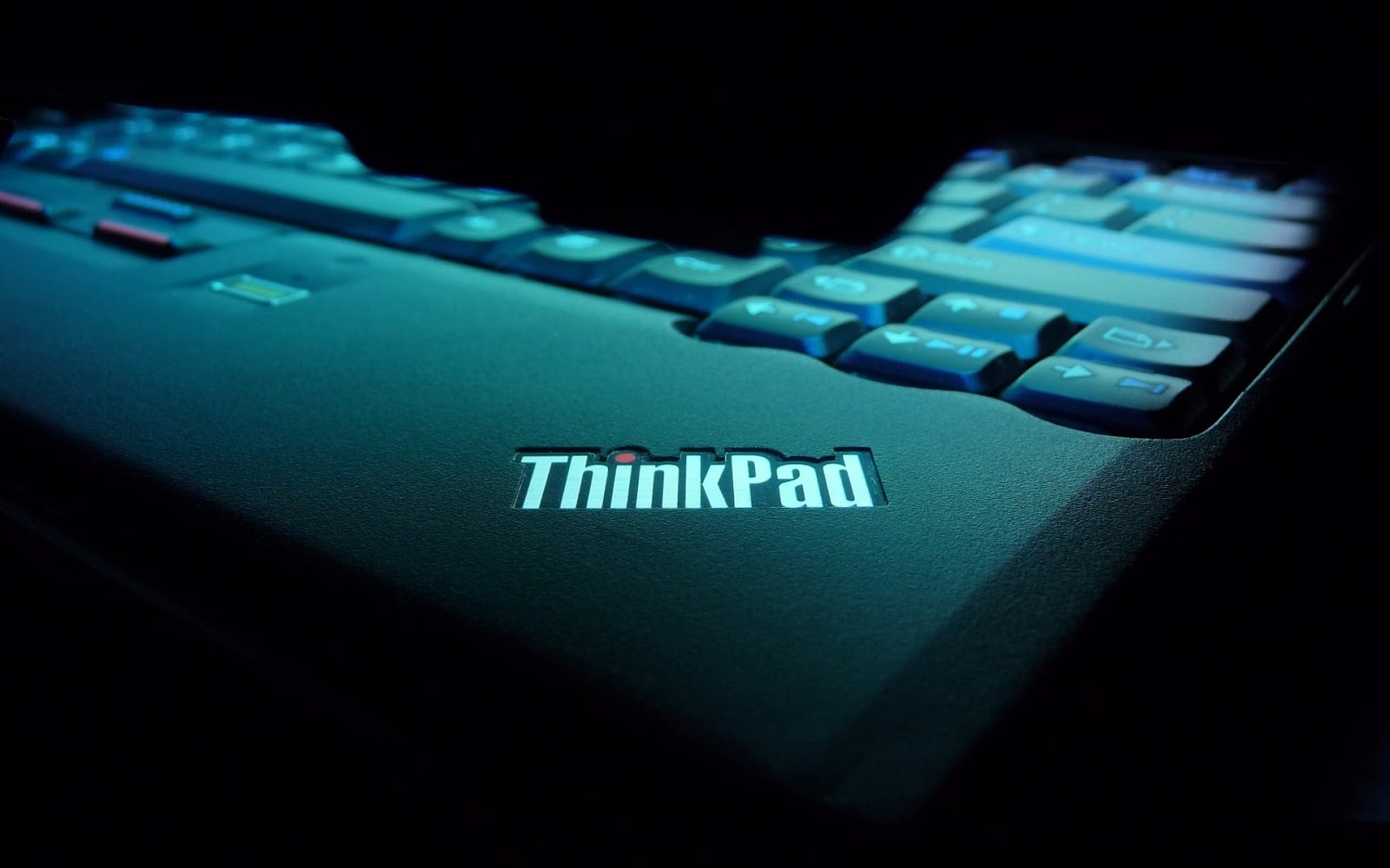 ThinkPad bị lỗi USB-C do firmware Thunderbolt, Lenovo xác nhận chỉ cần cập nhật phần mềm