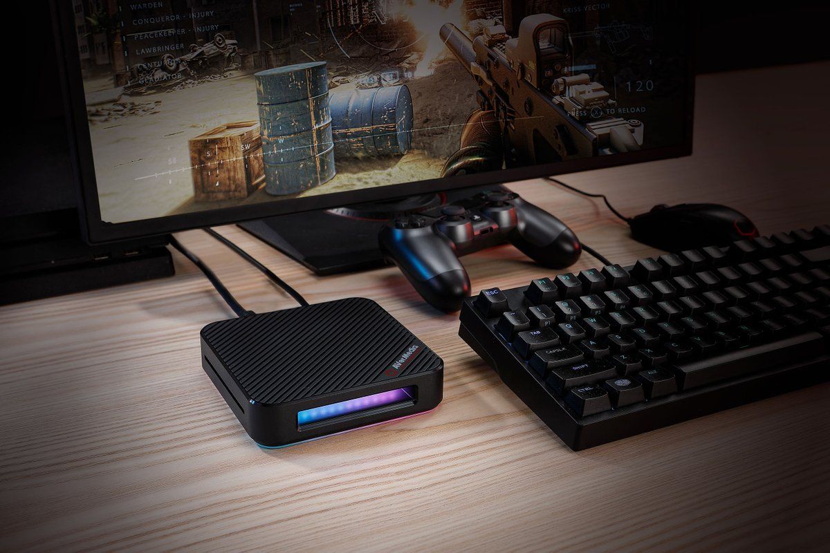 AVerMedia trình làng capture box 4K@60Hz HDR dành cho streamer với dàn PC siêu khủng