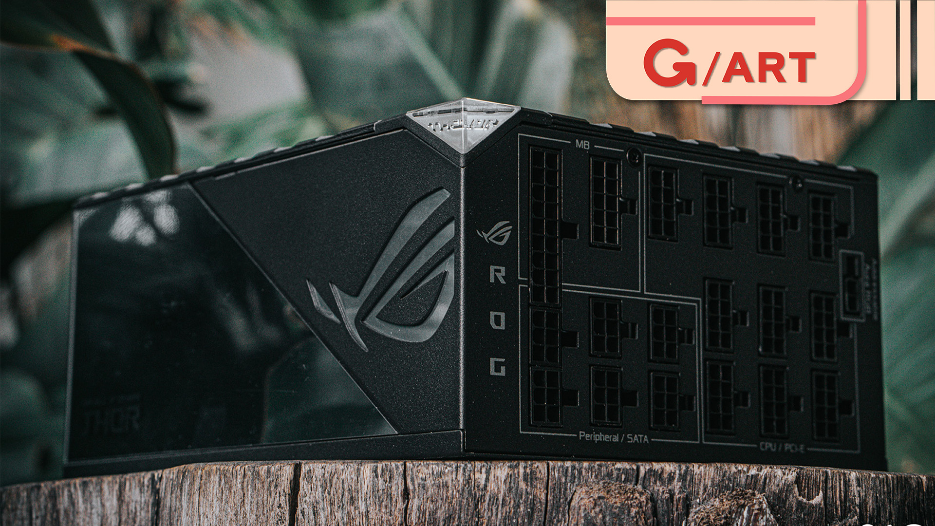 Mời bạn chiêm ngưỡng bộ ảnh: “ASUS ROG Thor 1600W Titanium: Khi thần Sấm lạc vào rừng hóa chúa tể sơn lâm”