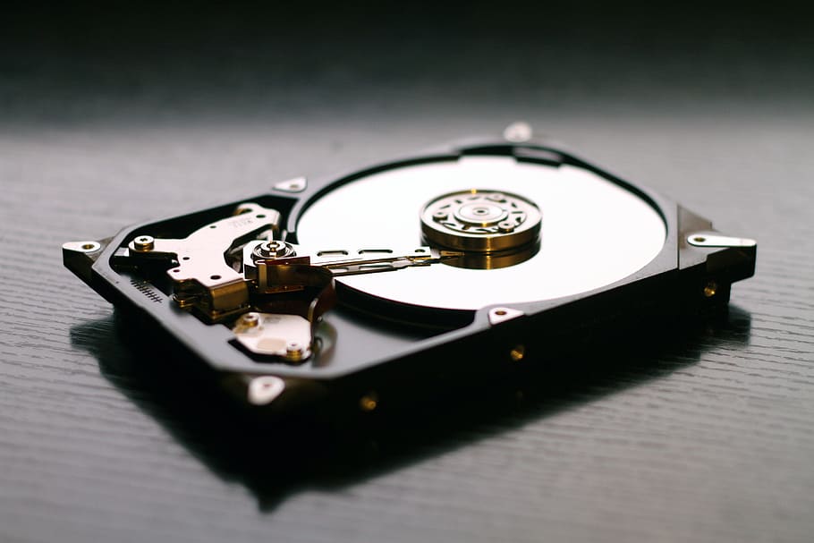Trong thời đại mà SSD đang đua tốc độ, PC của mình vẫn luôn có HDD