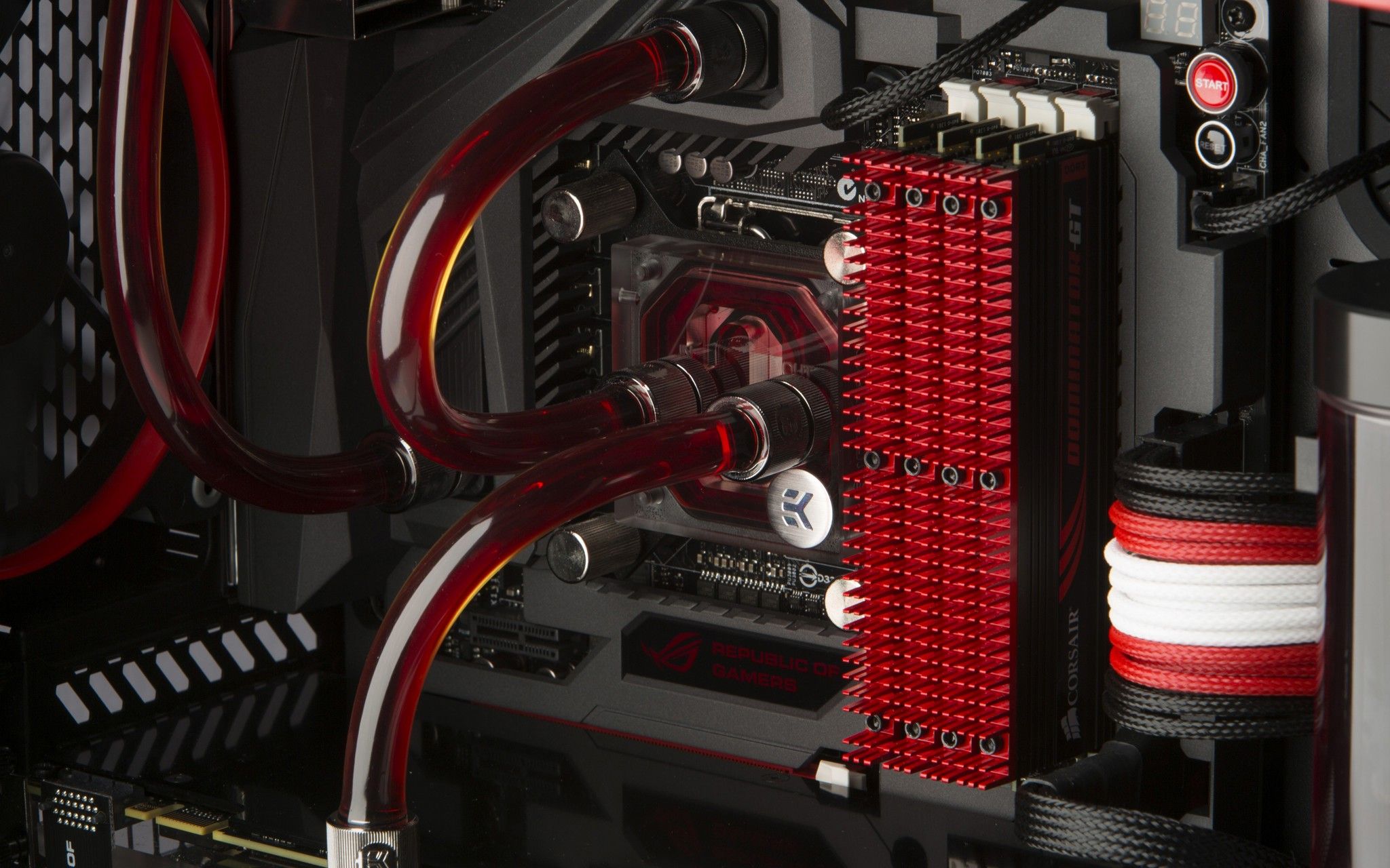 Hướng dẫn cắm RAM chuẩn không cần chỉnh