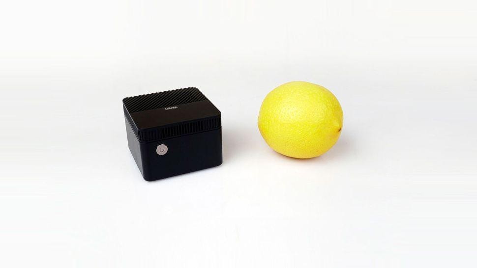 Đây là Chuwi Larkbox - Chiếc PC nhỏ nhất thế giới, gọn như một trái chanh