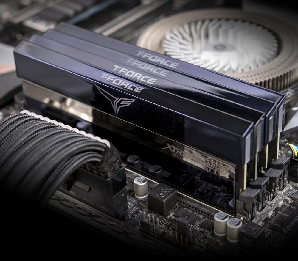 Team Group trình làng thanh RAM ARGB đầu tiên trên thế giới được phủ gương 2 chiều độc nhất vô nhị