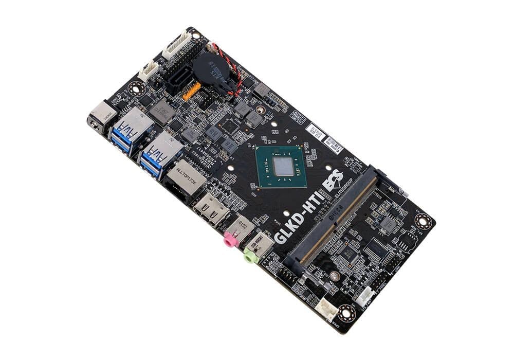 Nếu Mini-ITX vẫn còn quá lớn thì đây là bo mạch chủ siêu bền với kích thước chỉ bằng… một nửa