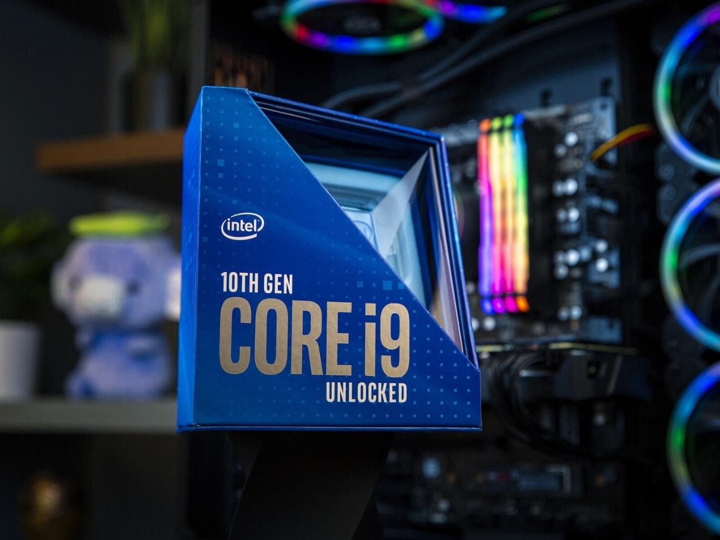 Lộ hiệu năng CPU Intel Core i9-11900K vượt mặt Ryzen 9 5950X đến 10%, hứa hẹn đoạt lại ngôi vị gaming từ tay AMD