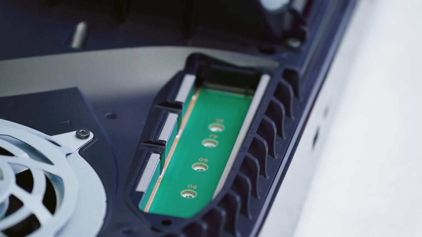 PlayStation 5 hỗ trợ SSD M.2 NVMe kích thước chuẩn PC, nhưng chưa chắc tương thích tốt