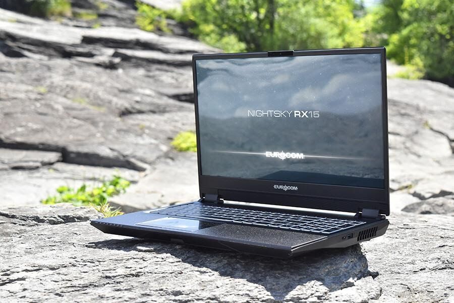 Xuất hiện “siêu laptop” Eurocom Nightsky RX15 có tới 16TB SSD và 64GB RAM