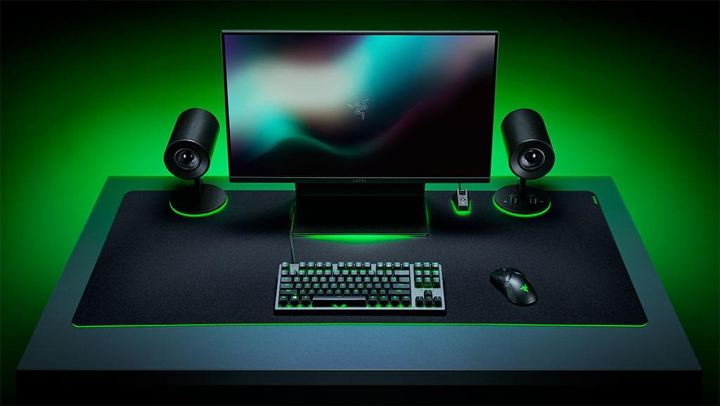 Razer ra mắt lót chuột Gigantus V2 khổng lồ với kích thước 3XL bự hơn cả mặt bàn của anh em