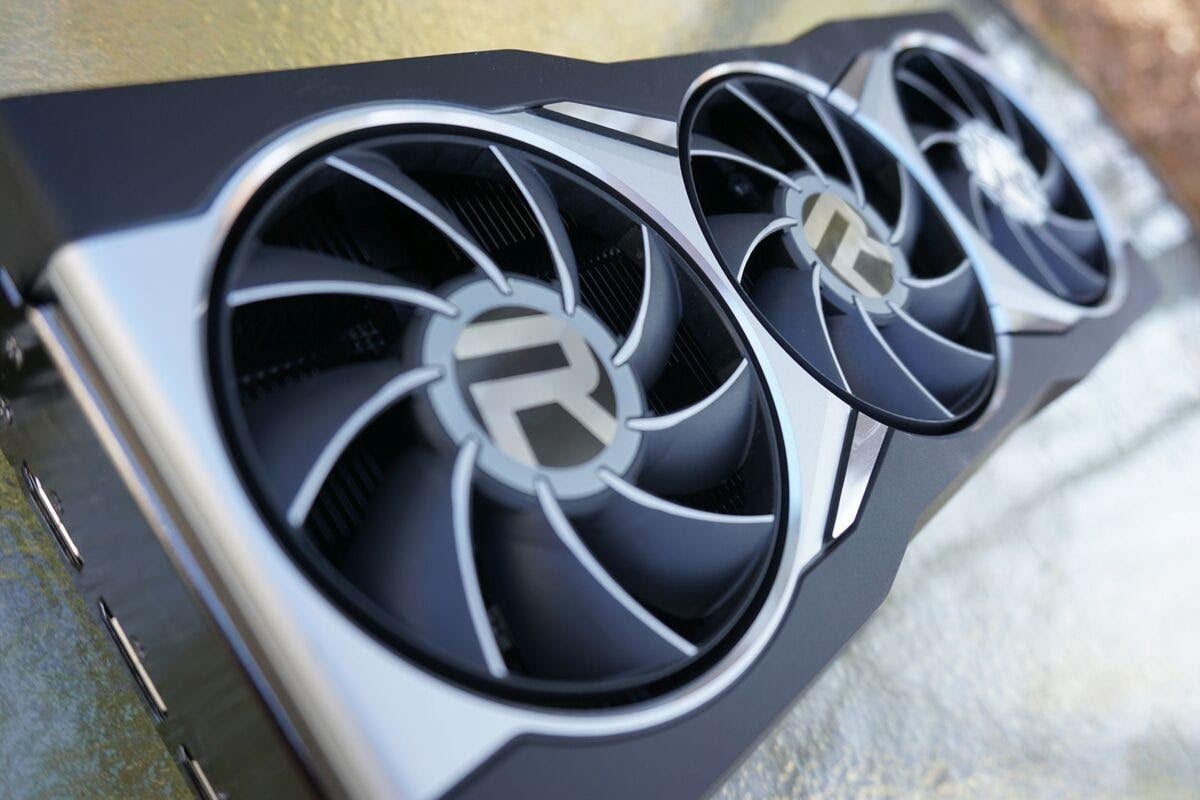 Overclocker Trung Quốc tiếp tục phá kỷ lục ép xung AMD RX 6800 XT đạt 2,8 GHz, nhưng dự là không “trụ” được lâu