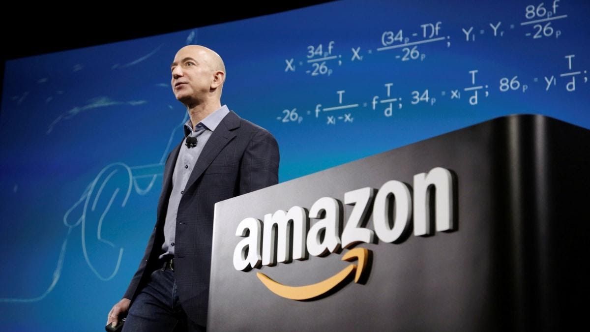 Jeff Bezos – tỷ phú giàu nhất thế giới 3 năm liền - sẽ rời ghế CEO Amazon vào Quý III/2021