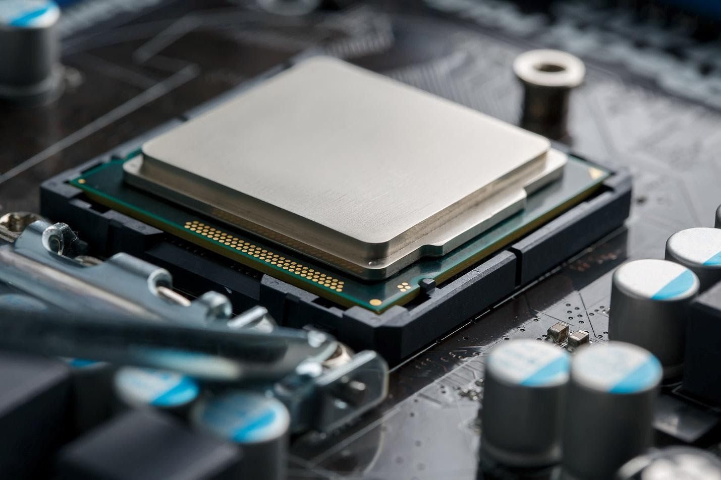 Lộ hiệu năng CPU Intel Core i7-11700K đánh bật cả chip đầu bảng Ryzen 9 5950X lẫn Core i9-10900K