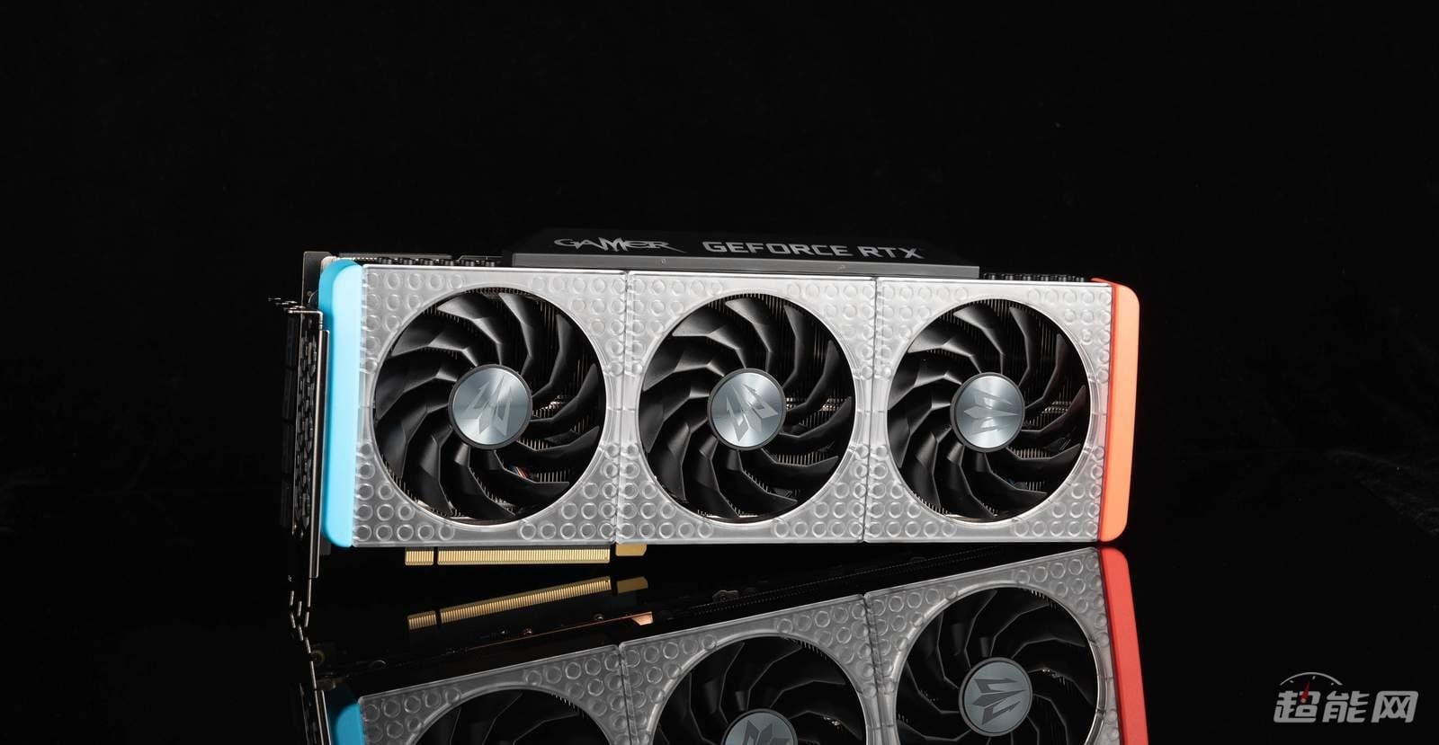 Galax hé lộ card đồ họa “LEGO” GeForce RTX 3090 Gamer với đường nét xanh đỏ vô cùng độc đáo