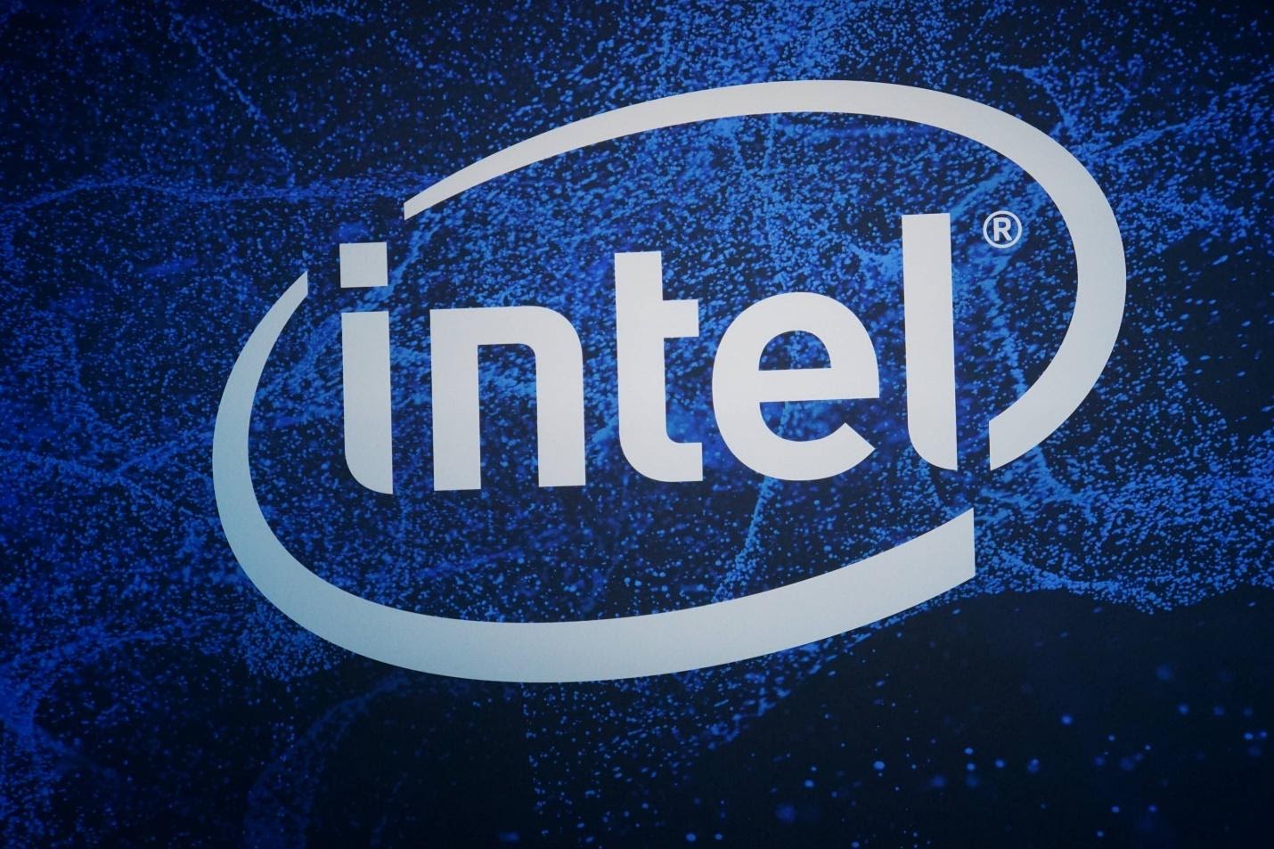 Cuối cùng thì anh em xài laptop có thể tải driver iGPU trực tiếp từ Intel