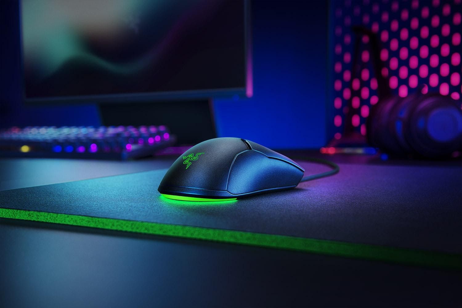Razer trình làng Viper Mini, chuột gaming siêu nhẹ chỉ 61 g cho những cú vẩy thần tốc