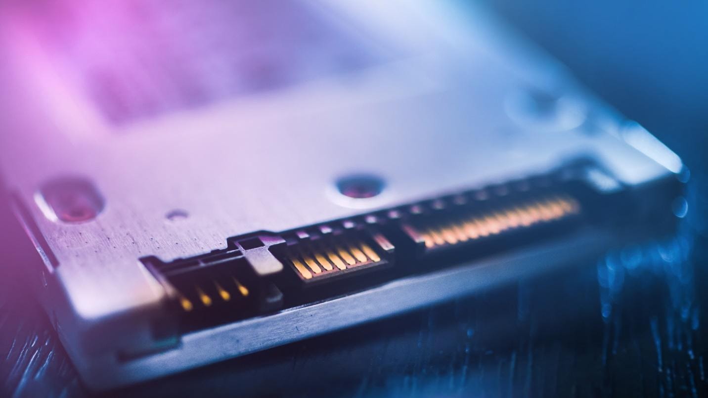 Dự kiến giá SSD sẽ giảm đến 15% vào cuối năm 2020, cơ hội tuyệt vời để anh em nâng cấp ổ cứng là đây