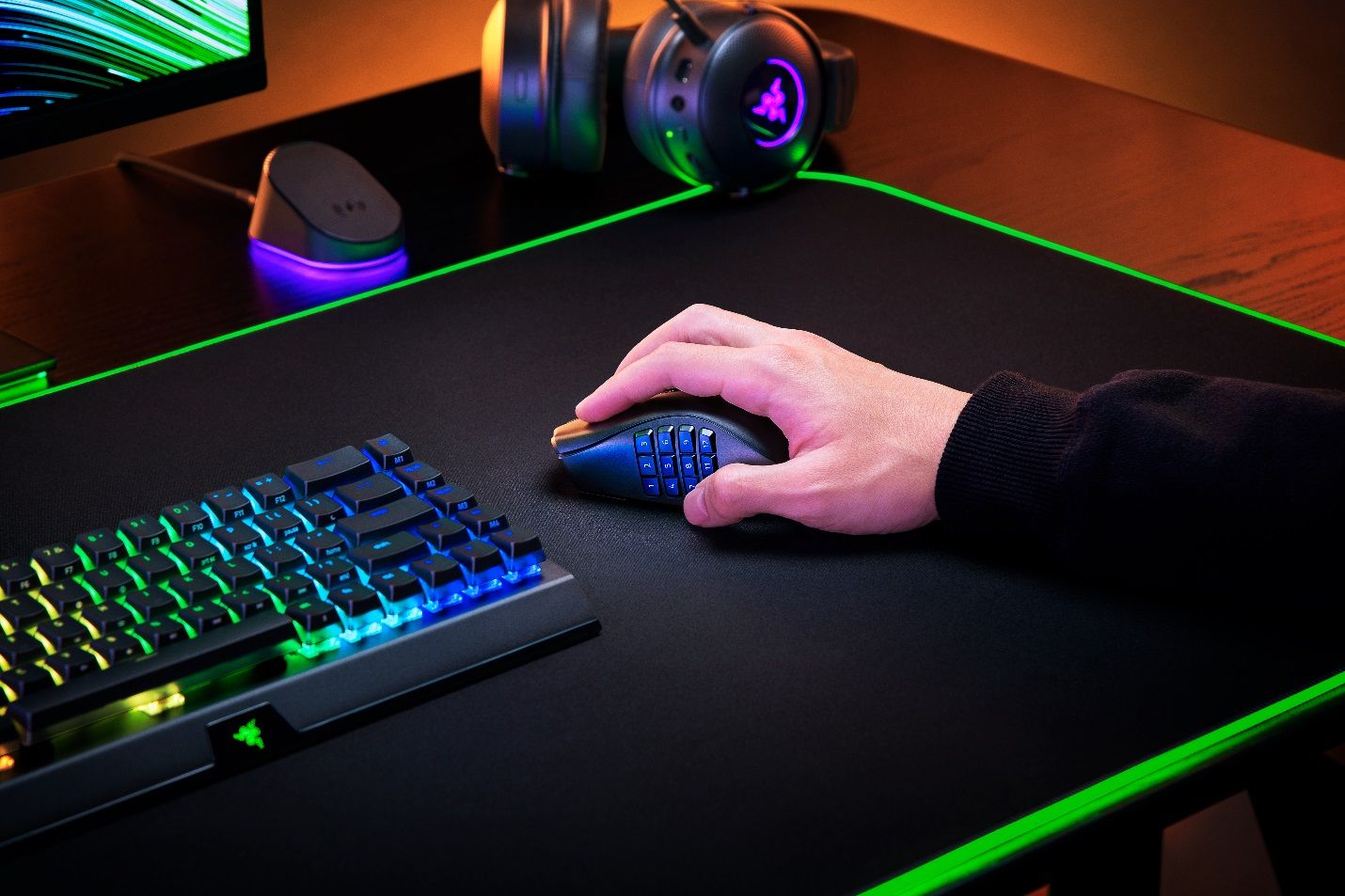 Razer ra mắt chuột gaming Naga V2 Pro - Sự trở lại của vị vua MMO với phiên bản hoàn thiện hơn