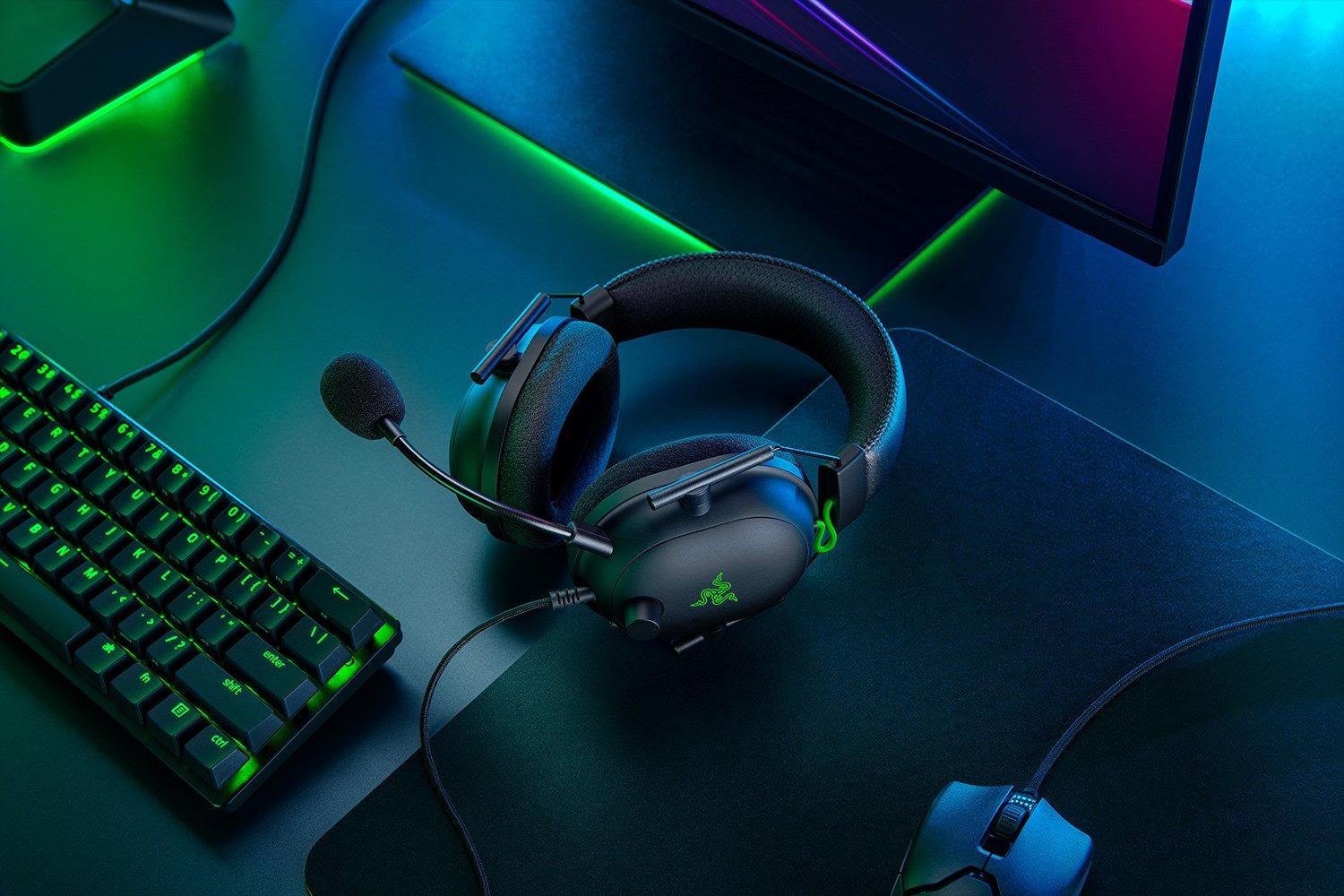 Razer công bố bộ đôi tai nghe gaming BlackShark V2 và BlackShark V2 X dành cho game thủ eSports, giá từ 60 đô