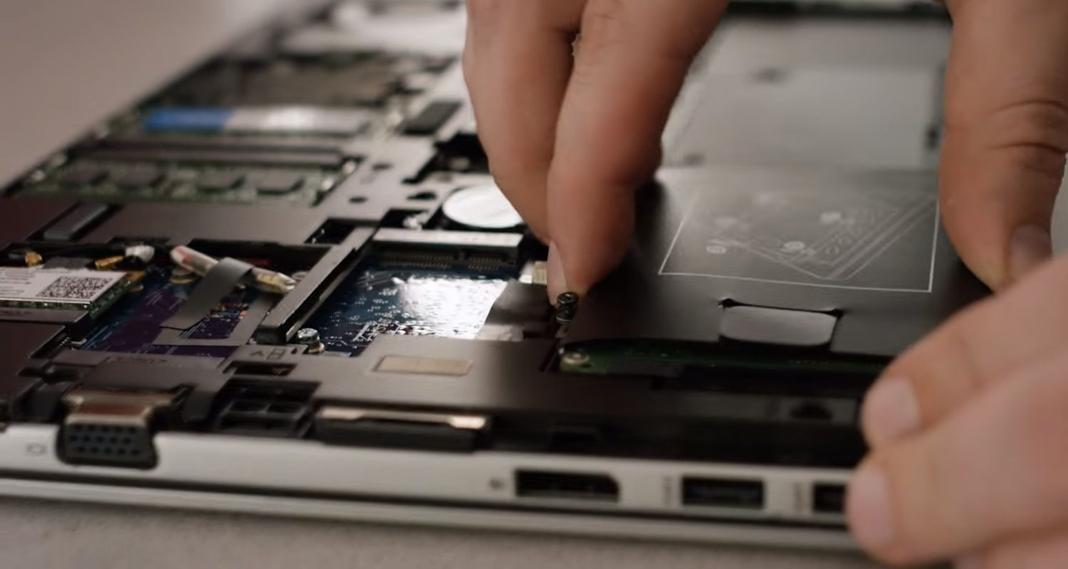 Cách kiểm tra ổ cứng SSD và HDD máy tính đang dùng là của hãng nào