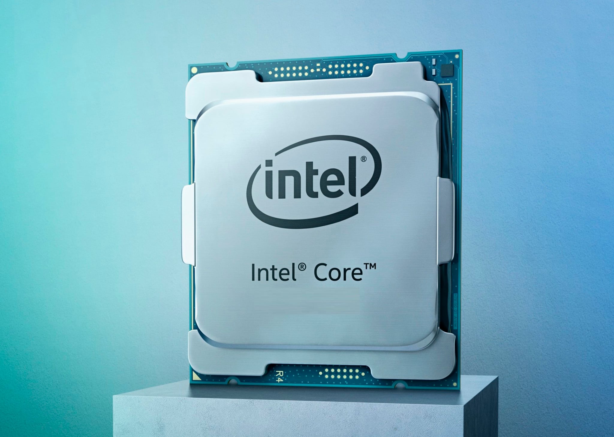 Xuất hiện ảnh CPU Intel Alder Lake-S không chỉ đổi sang socket LGA 1700 mà to hơn so với Comet Lake-S