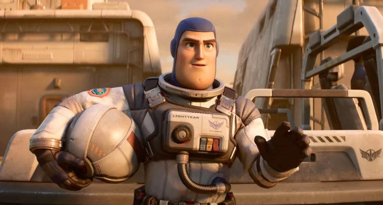 Pixar tung trailer phim Lightyear: Từ “cây hài” trong Toy Story đến anh hùng không gian thực thụ