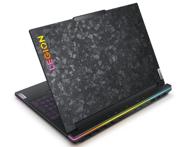Hóa ra tản nước trên laptop gaming Lenovo Legion 9i giá hơn 4000 đô không “bá đạo” như quảng cáo