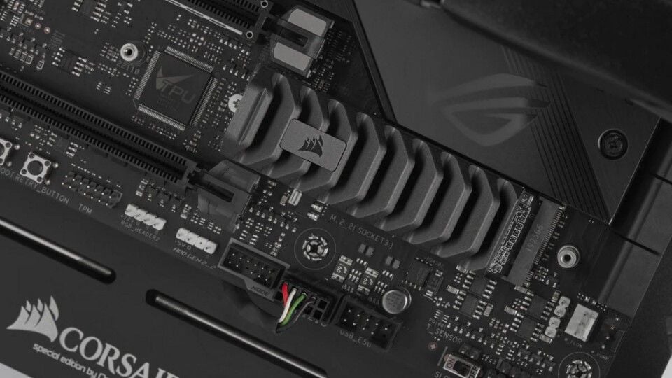 Corsair ra mắt SSD PCIe 4.0 MP600 PRO XT vừa nhanh vừa bền, dung lượng khủng mà lại có tản nhiệt nhôm hầm hố