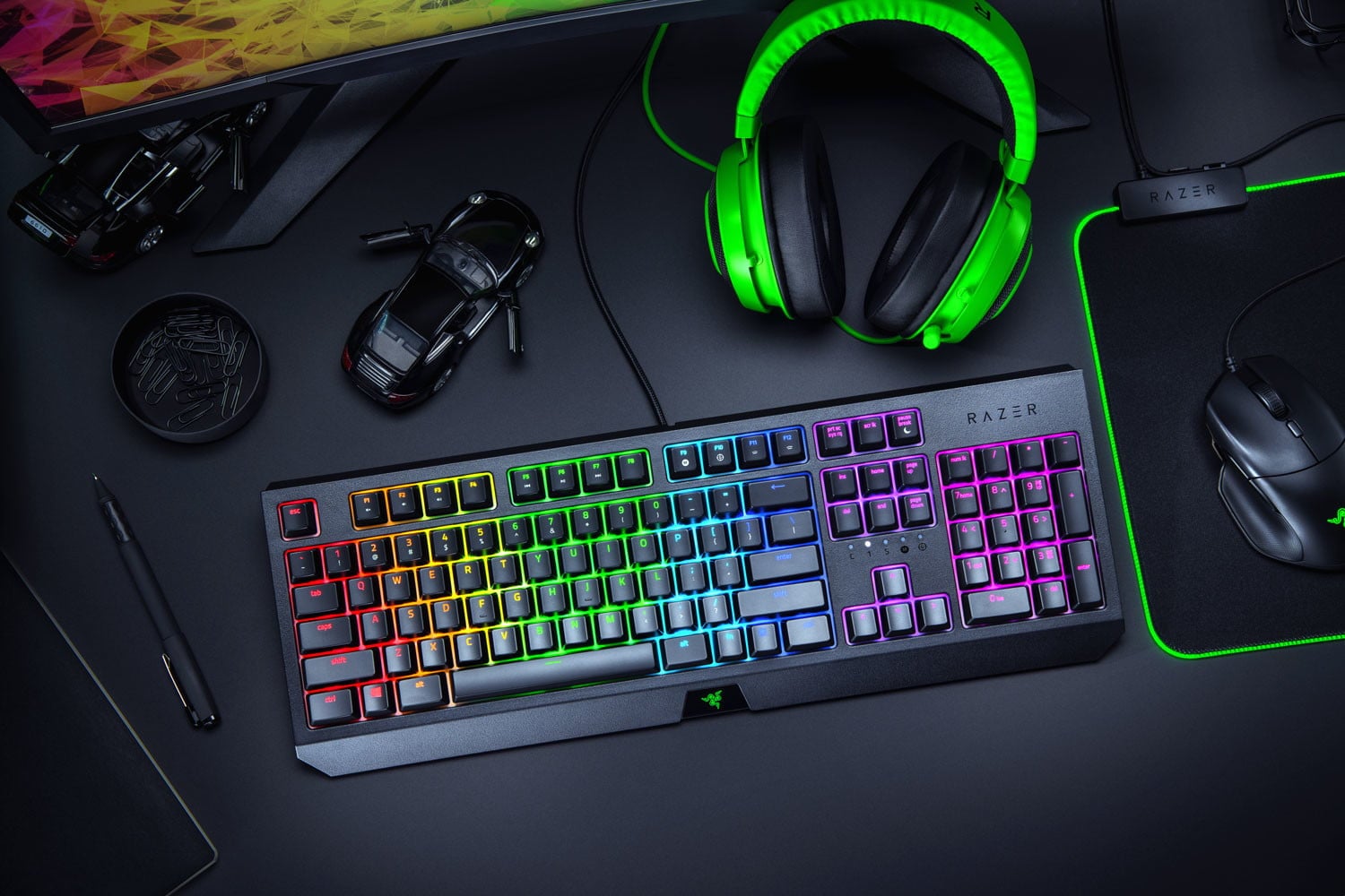 Chia sẻ cảm giác mua đủ gaming gear để chơi tựa game ưa thích