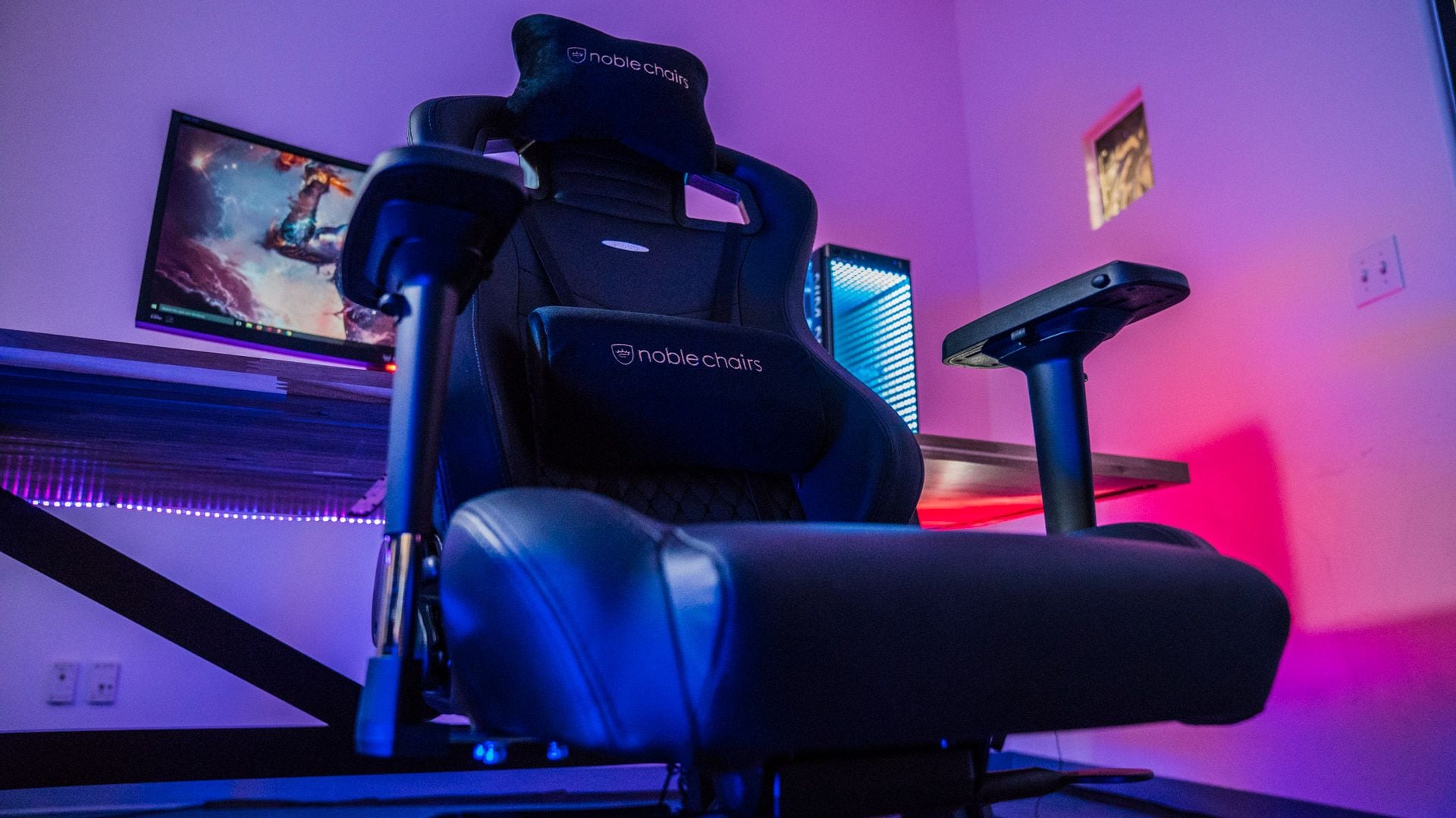 Hướng dẫn ngồi ghế gaming sao cho chuẩn để chơi game hiệu quả