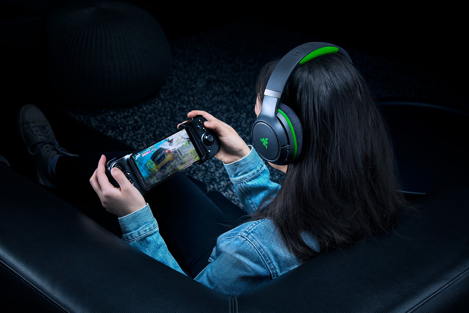 Razer ra mắt tai nghe gaming không dây Kaisa Pro cực gọn gàng, có thể kết nối nhiều nền tảng chơi game