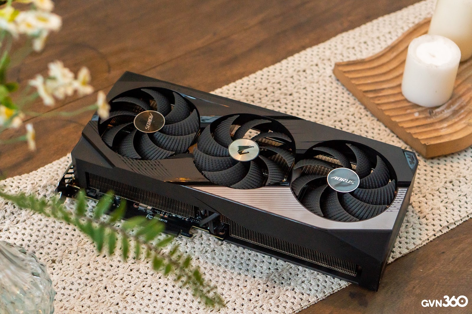 Doanh số GPU cuối năm 2022 giảm sốc, sau cơn bão giá là sự hoang tàn